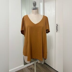 Lululemon Woman's  Mustard V Neck Short Sleeve Tee Woman Size XL